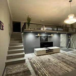 Real Apartment