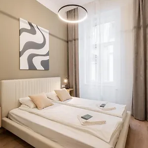 N36- Boutique Apartments, Best Location, By Bqa Appartement